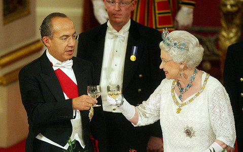 Jakie trunki pija brytyjska królowa?