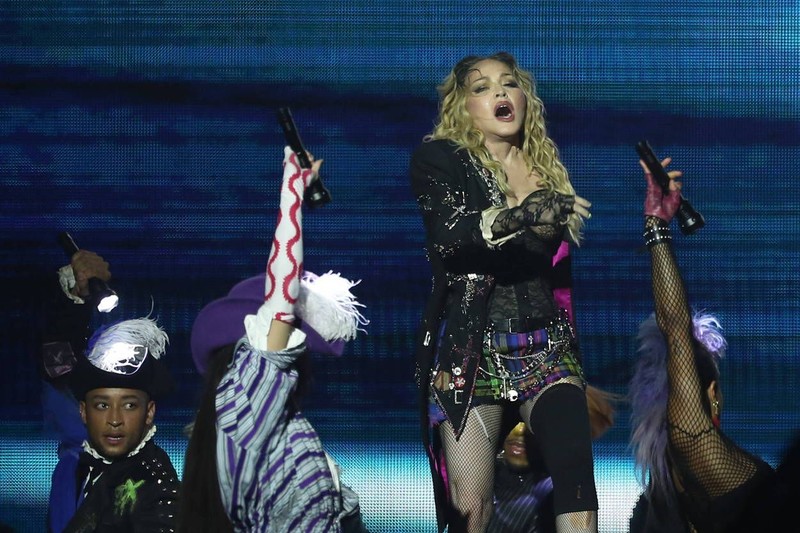 Madonna znów pozwana za "narażanie widzów na pornografię"