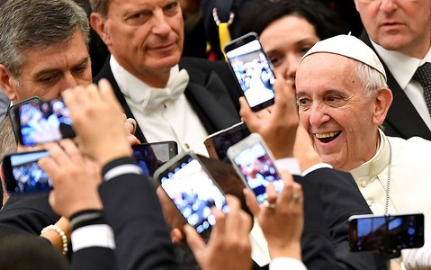 Co byś powiedział papieżowi, gdyby do Ciebie zadzwonił?