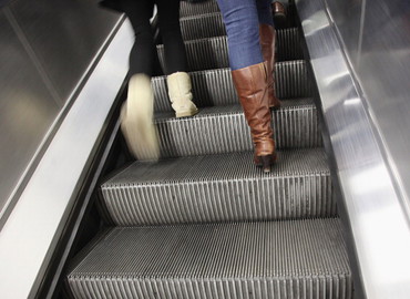 W metrze uruchomili schody... grające