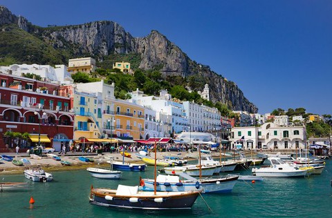 Rekordowa liczba turystów na Capri, władze chcą ograniczeń