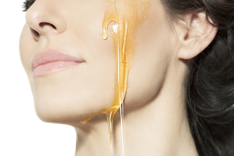 Miód i olej jojoba: Naturalni sprzymierzeńcy skóry!