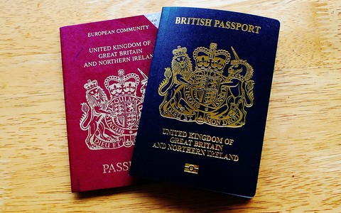 Jak wyjechać na dłużej z UK, by nie stracić praw rezydenta?