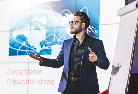 Mateusz Grzesiak: Polacy na Wyspach to coraz częściej przedsiębiorcy
